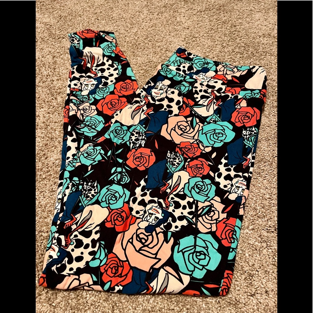 Lularoe Cruella Rose leggings TC